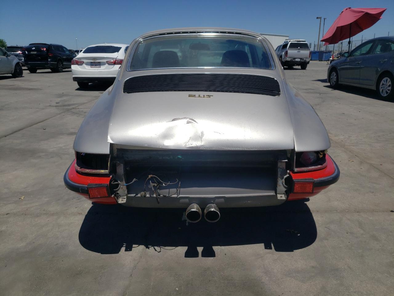 1971 Porsche 911 T VIN: 9111100993 Lot: 63179114