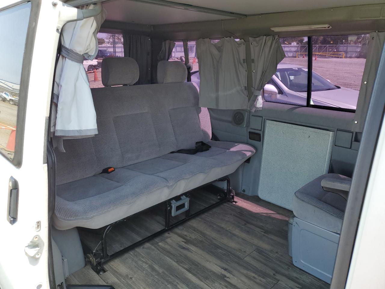 1993 Volkswagen Eurovan Mv VIN: WV2MC0708PH119779 Lot: 64215224