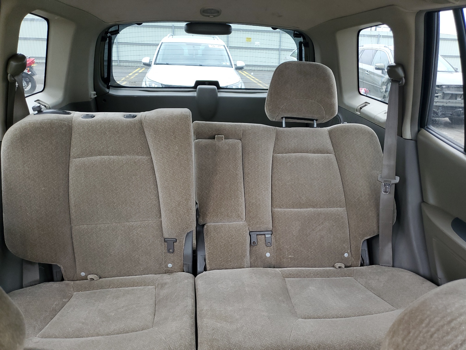 KM8SC13DX4U589959 2004 Hyundai Santa Fe Gls