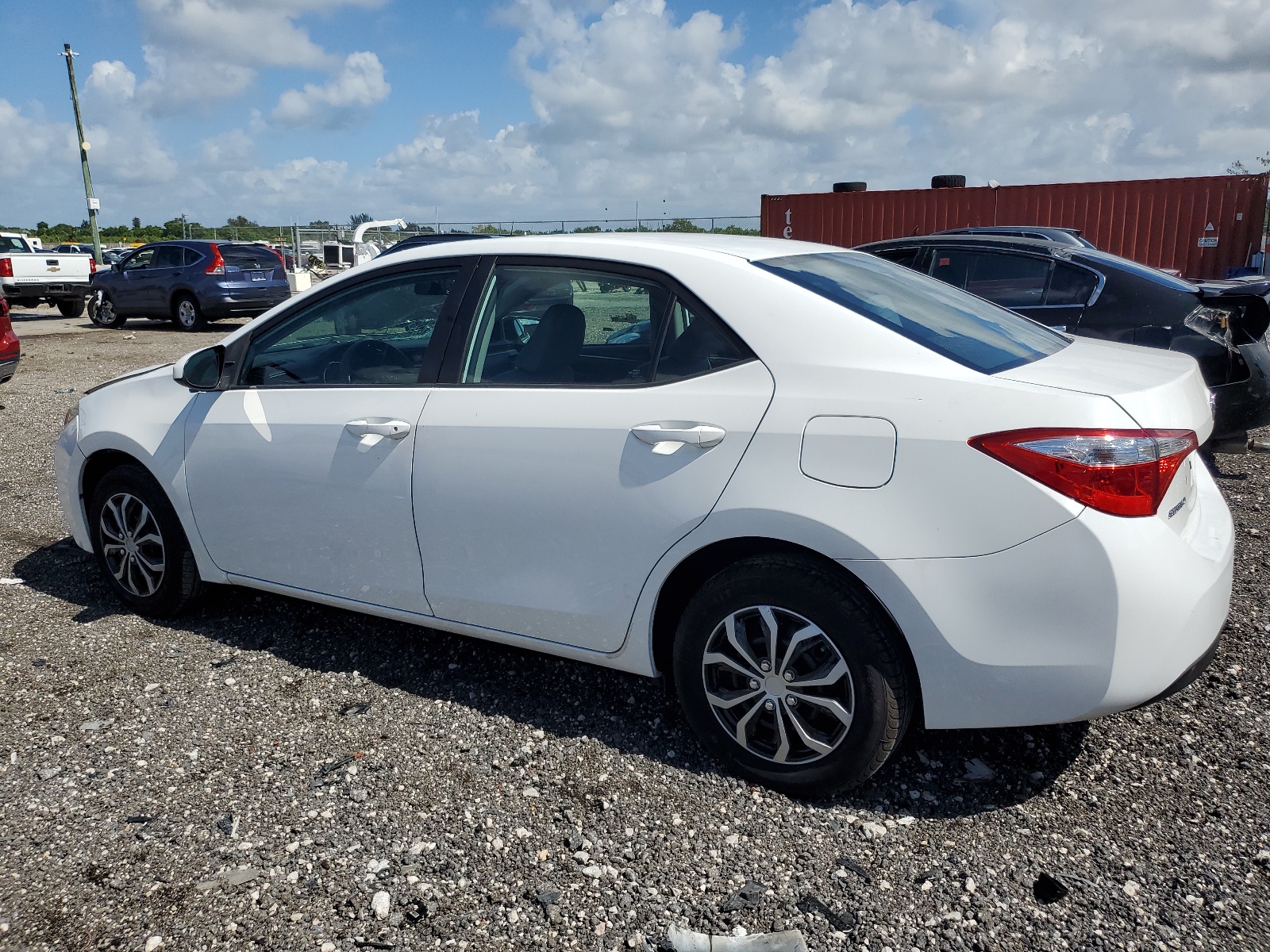 2015 Toyota Corolla L vin: 5YFBURHE0FP300251