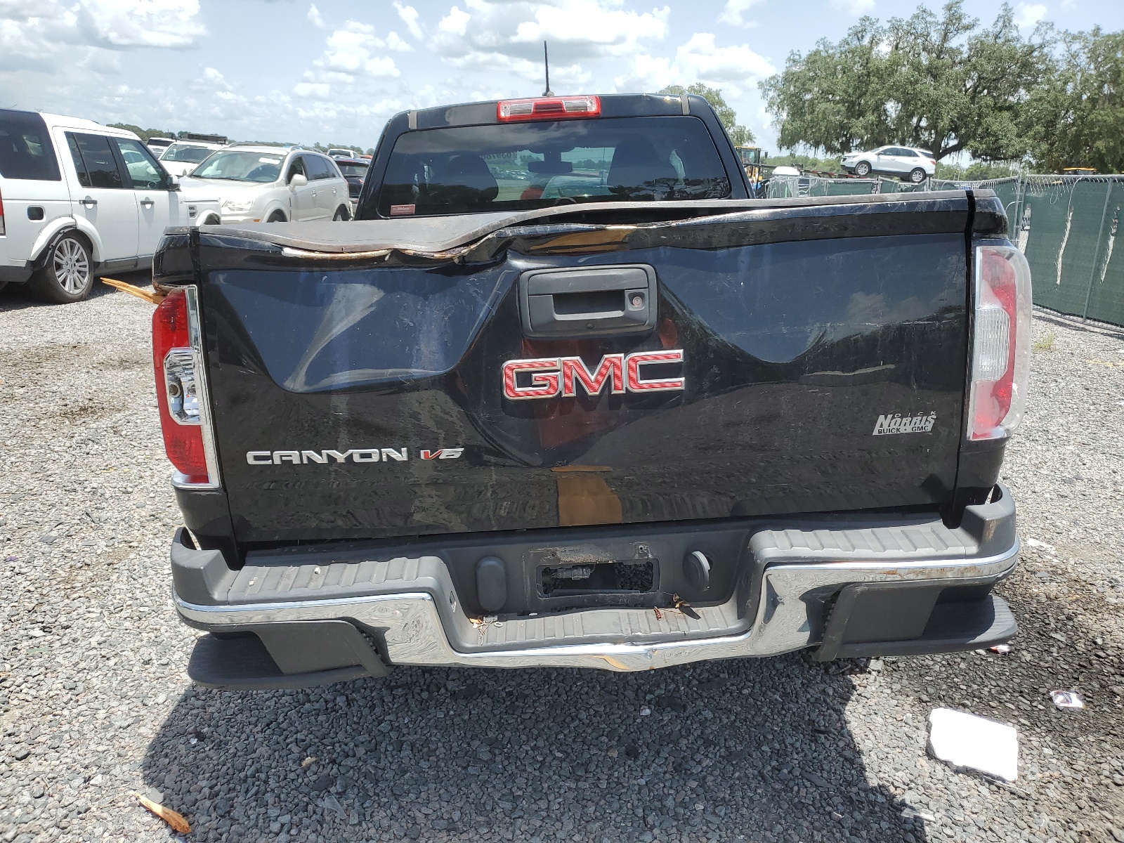 1GTH5BEN0J1303120 2018 GMC Canyon