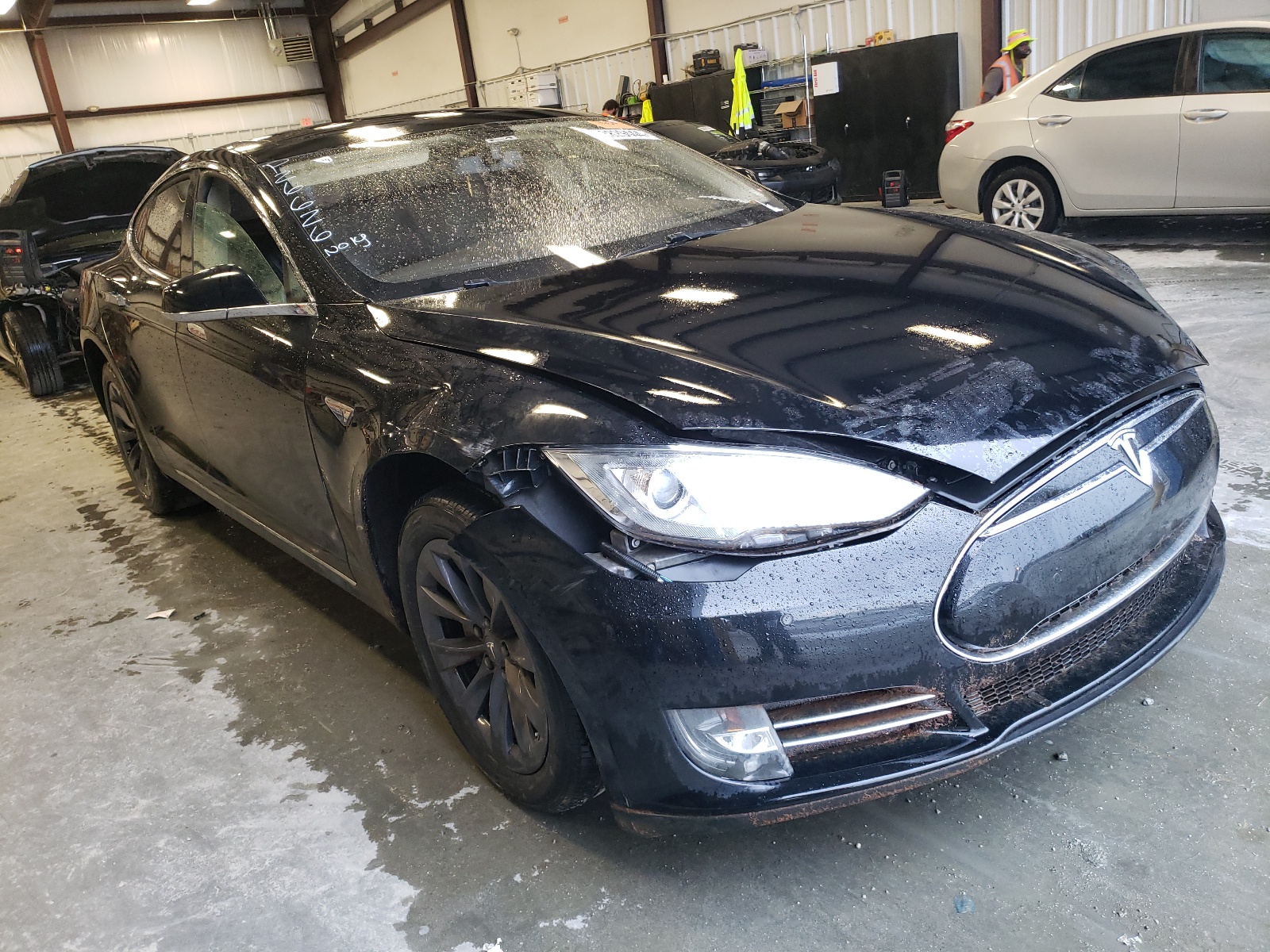 2013 Tesla Model S vin: 5YJSA1CP5DFP26626