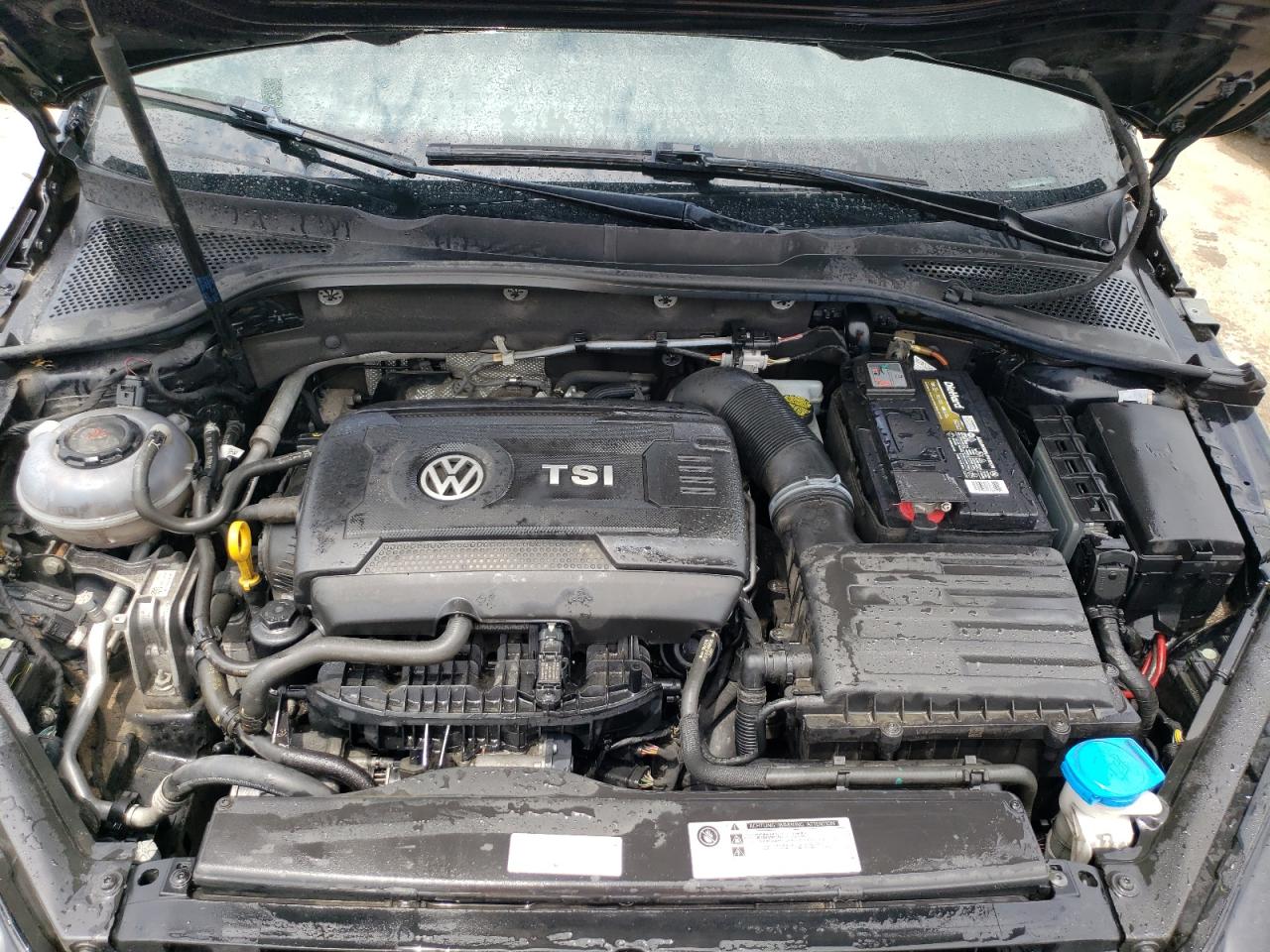 3VW547AU8JM259724 2018 Volkswagen Gti S