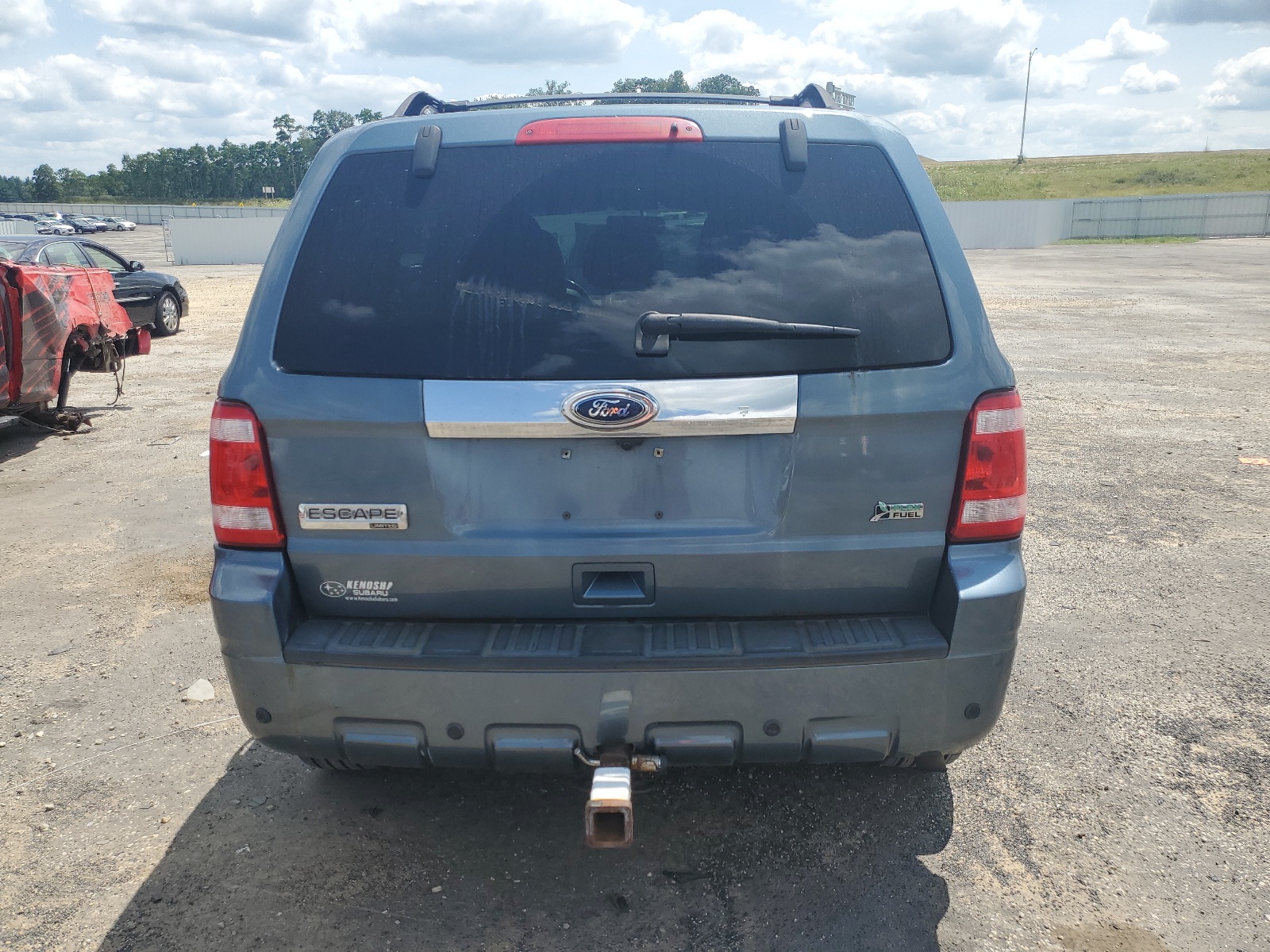 1FMCU0EG8BKA48260 2011 Ford Escape Limited