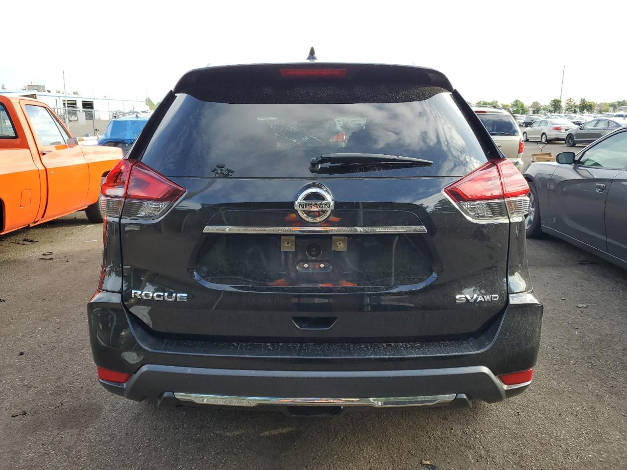 2018 Nissan Rogue S VIN: KNMAT2MV0JP566360 Lot: 61484594