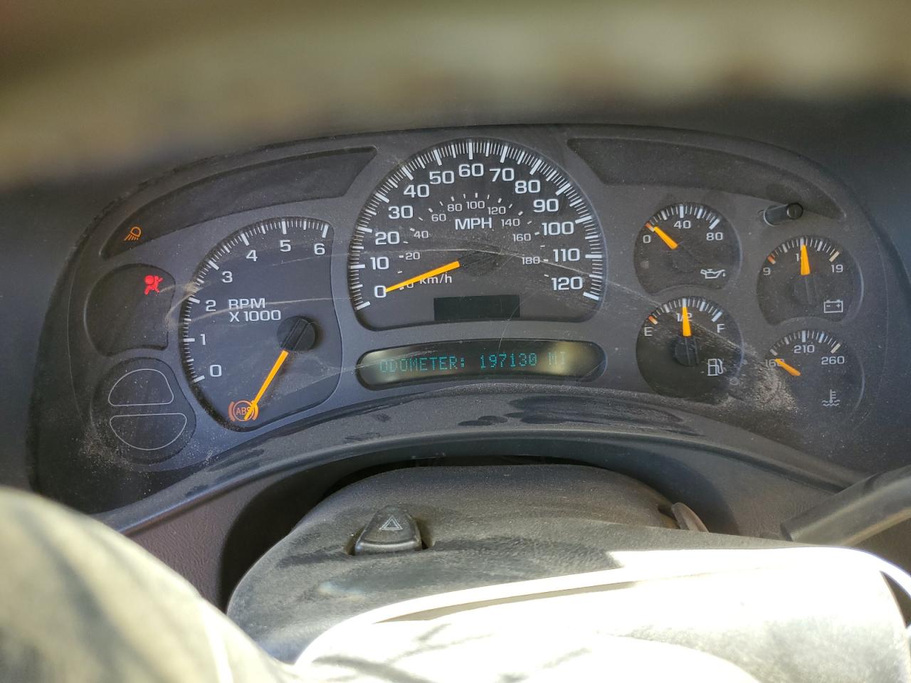 2003 GMC New Sierra C1500 VIN: 2GTEC19V031279735 Lot: 61728414