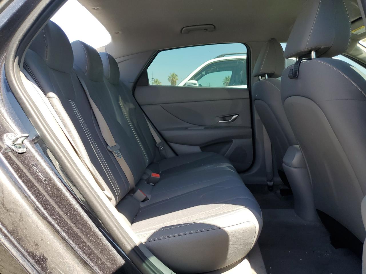 2022 Hyundai Elantra Sel VIN: 5NPLS4AG1NH082731 Lot: 61537774