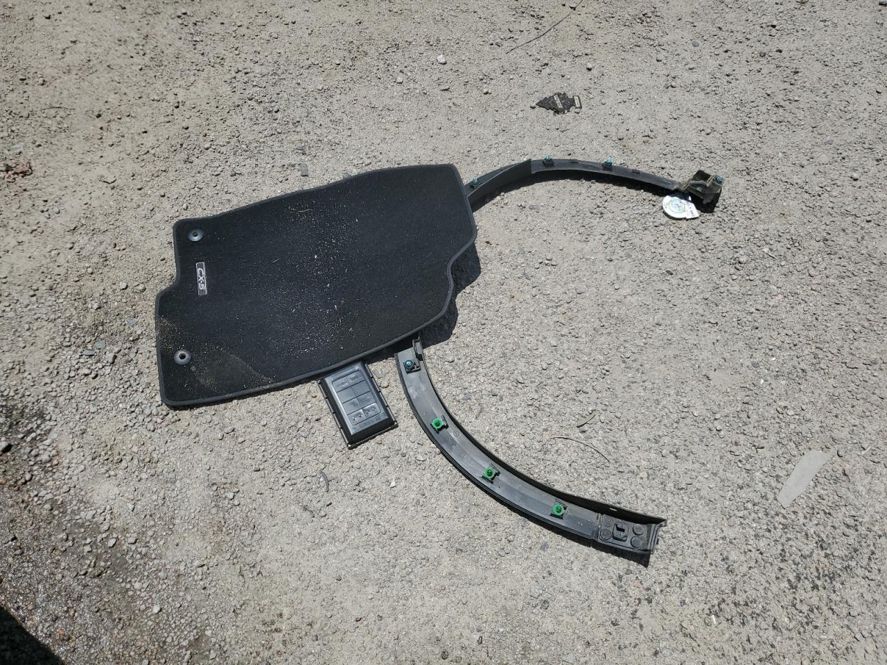 2017 Mazda Cx-5 Touring VIN: JM3KFACL8H0173240 Lot: 62642994