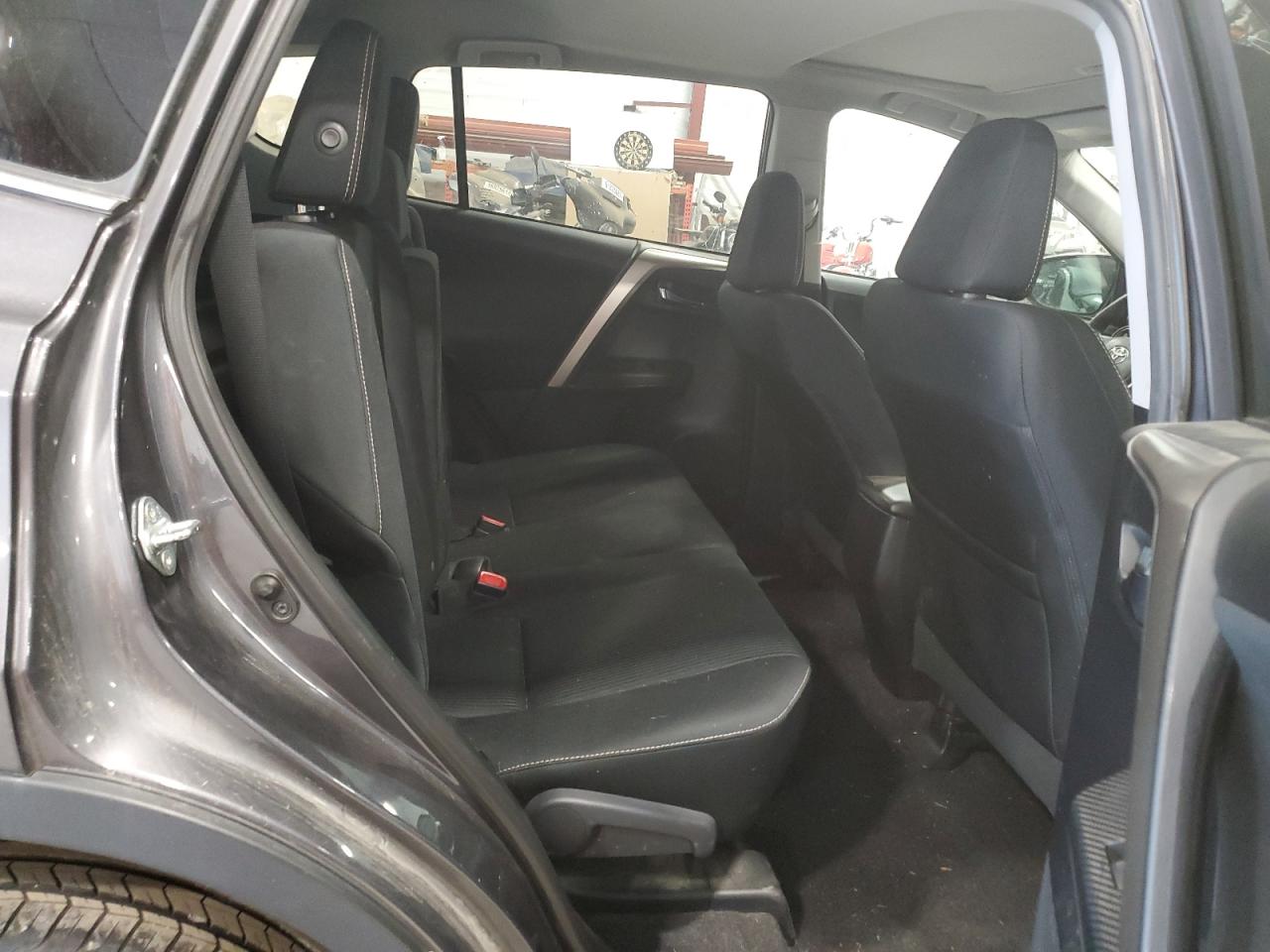 2015 Toyota Rav4 Xle VIN: 2T3RFREV1FW327736 Lot: 64868994