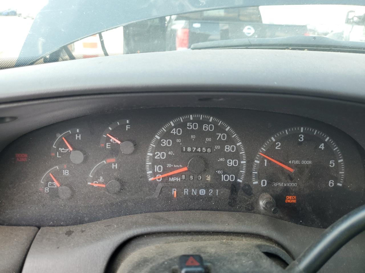 1998 Ford F150 VIN: 1FTRX18L2WNC08089 Lot: 62934754