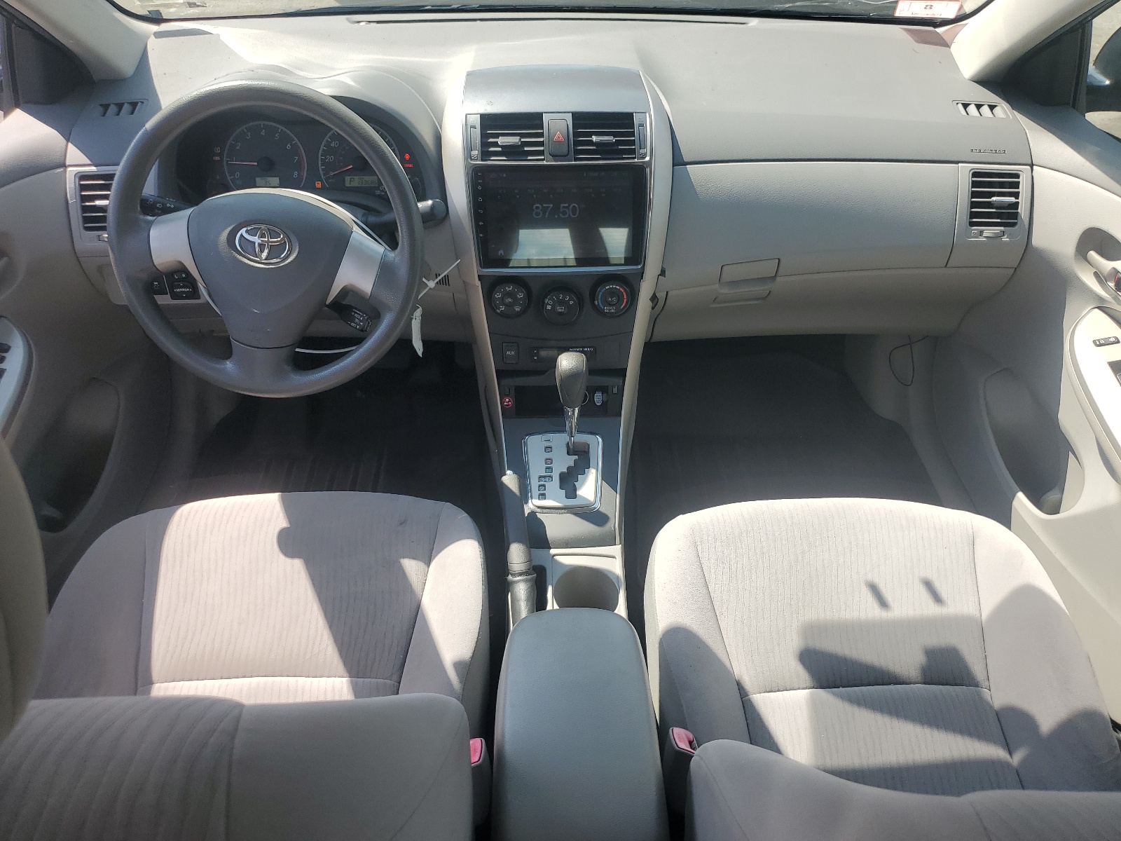 JTDBU4EEXAJ073462 2010 Toyota Corolla Base