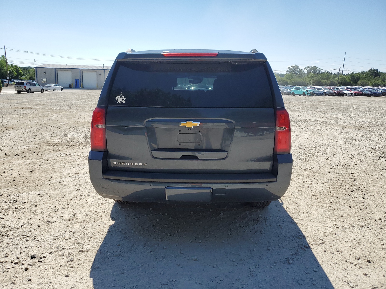 1GNSKHKC8KR183355 2019 Chevrolet Suburban K1500 Lt