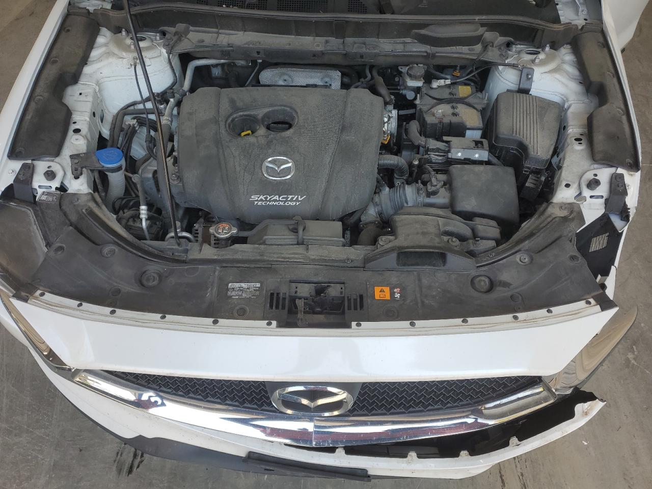 2018 Mazda Cx-5 Sport VIN: JM3KFBBM5J0444597 Lot: 61761844