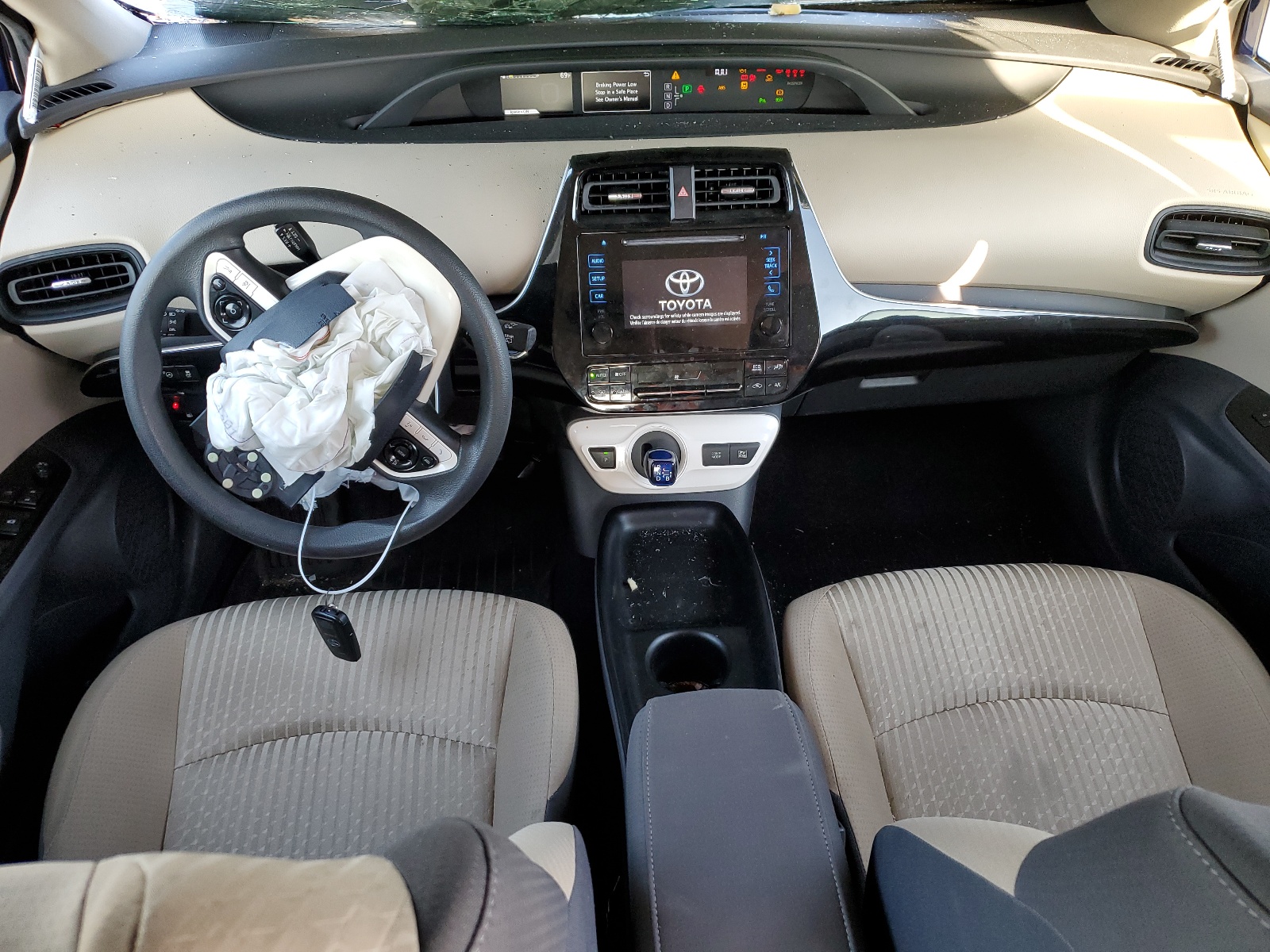 JTDKBRFU1J3074609 2018 Toyota Prius