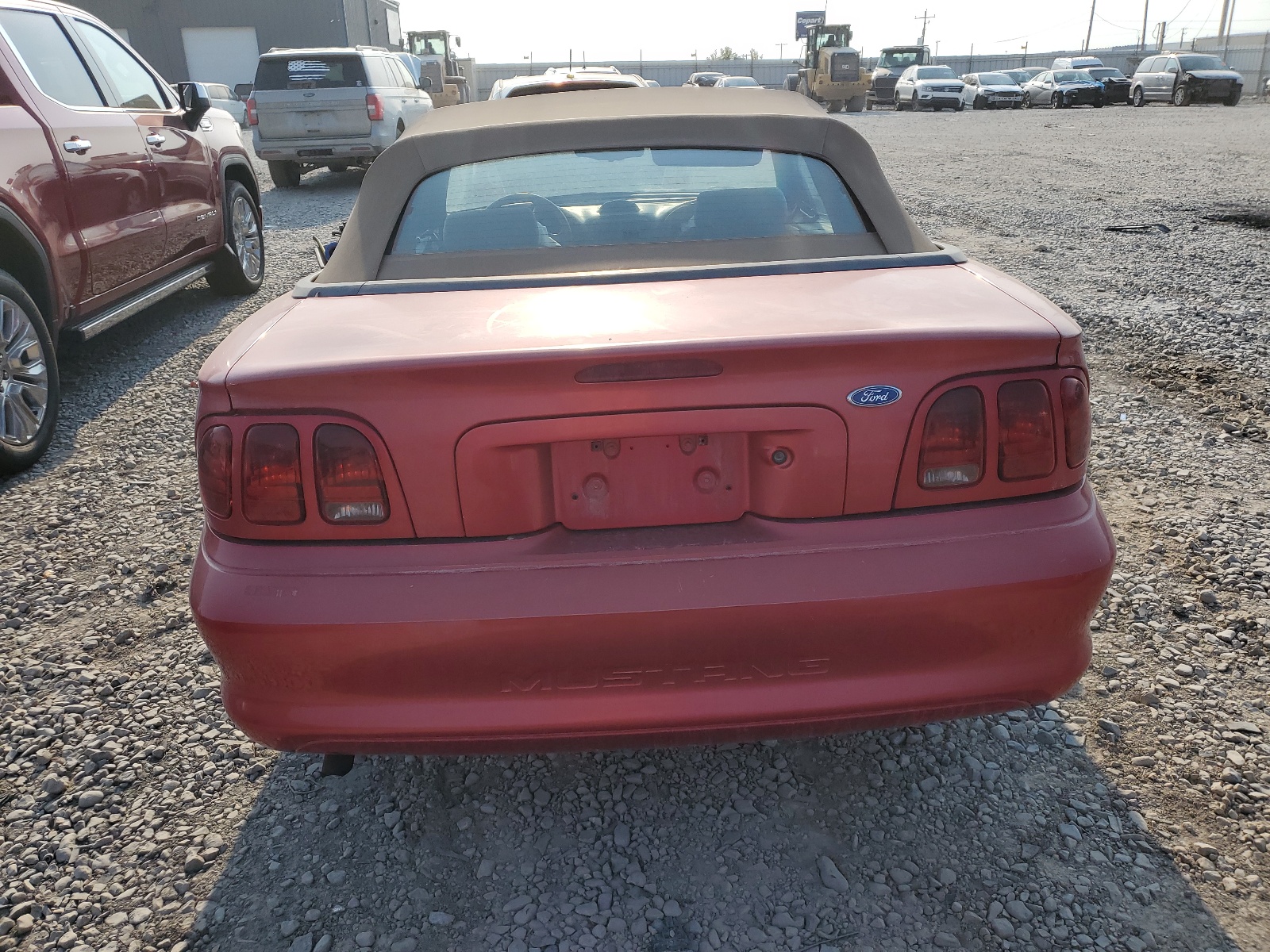 1FALP4443TF215053 1996 Ford Mustang