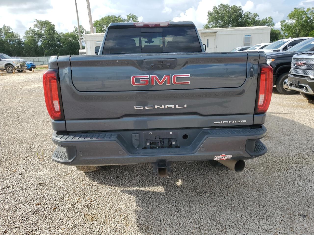 1GT49REY1LF117825 2020 GMC Sierra K2500 Denali