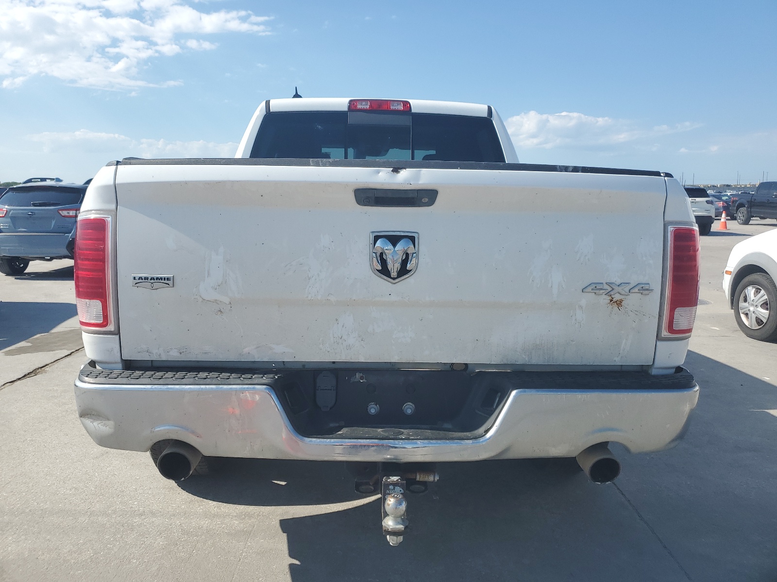 1C6RR7NT9JS128520 2018 Ram 1500 Laramie