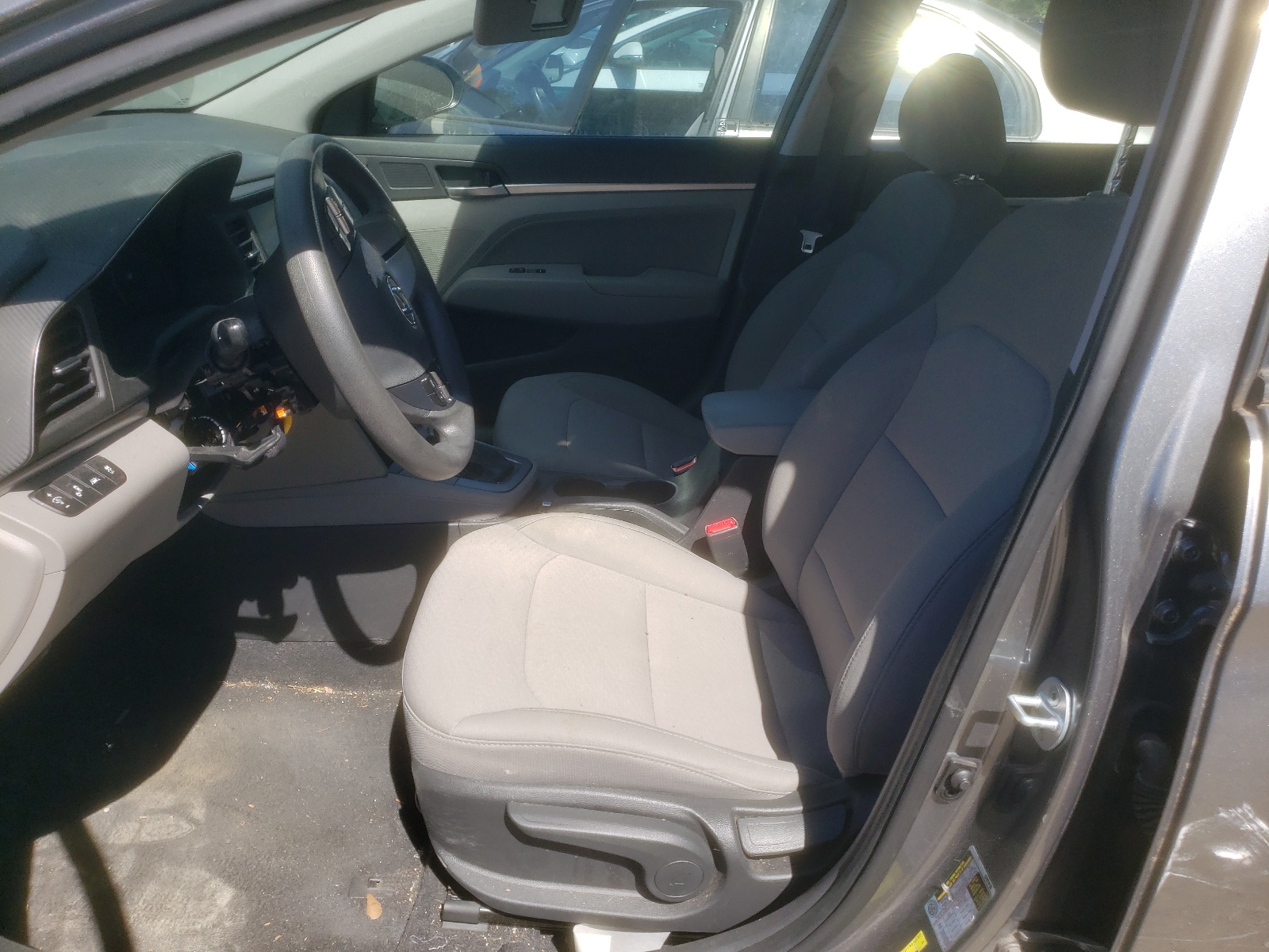 5NPD84LF3KH458042 2019 Hyundai Elantra Sel