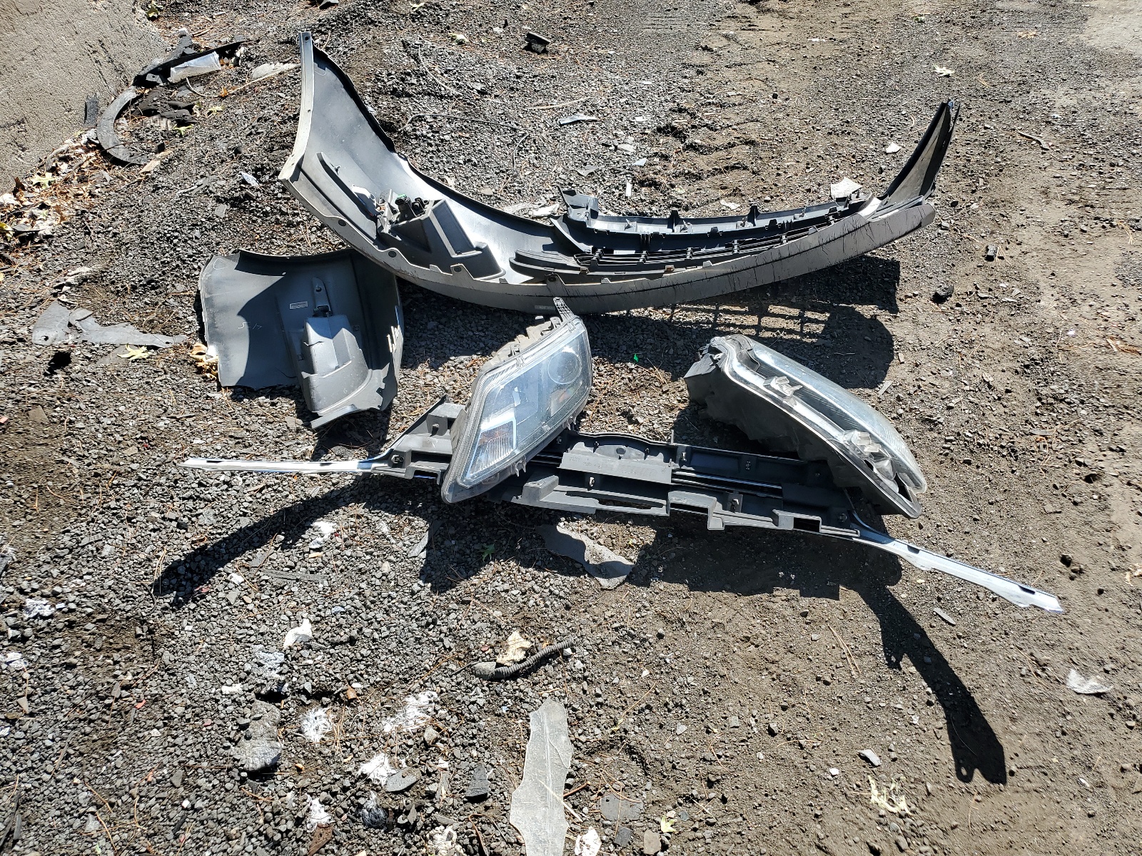 3FAHP0HG7BR128907 2011 Ford Fusion Se