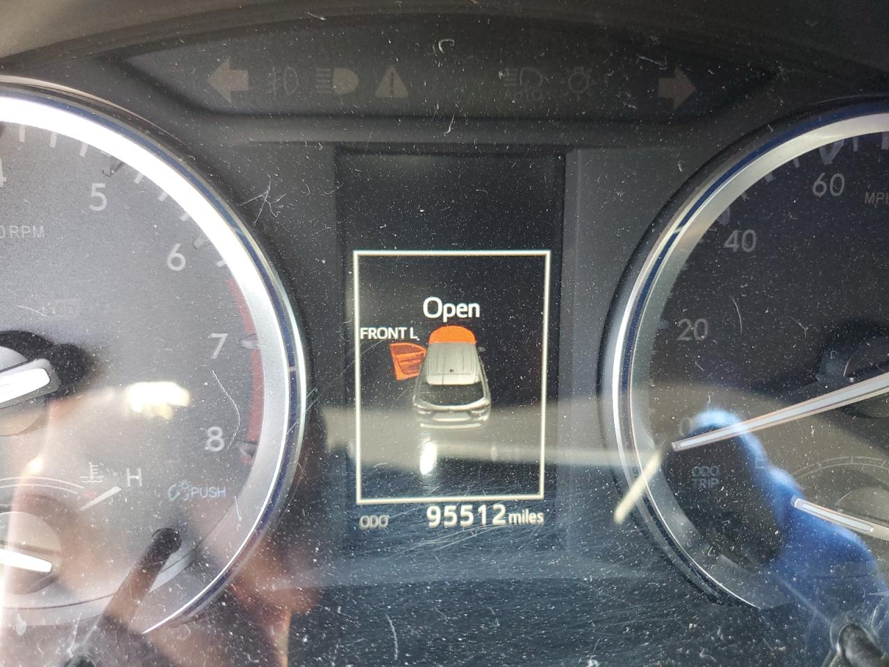 2016 Toyota Highlander Xle VIN: 5TDJKRFH6GS303517 Lot: 62040414