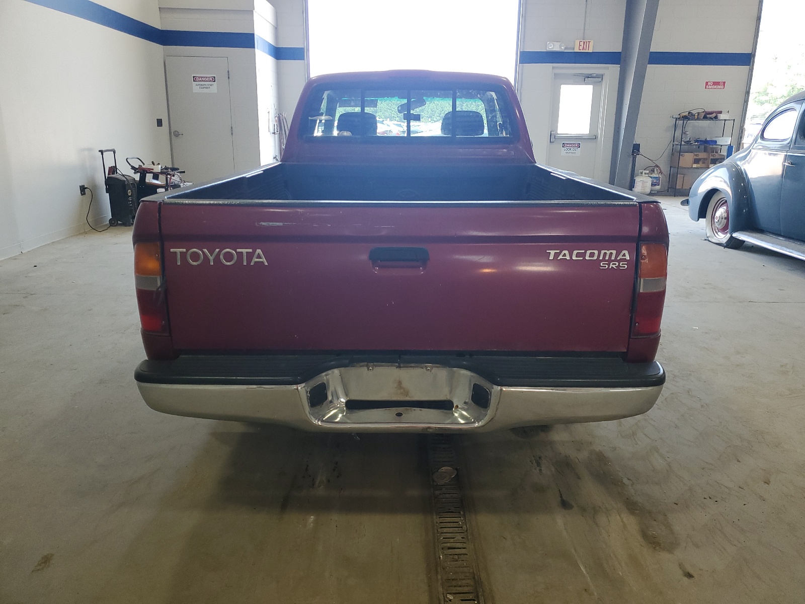 4TAVL52N1YZ579344 2000 Toyota Tacoma Xtracab