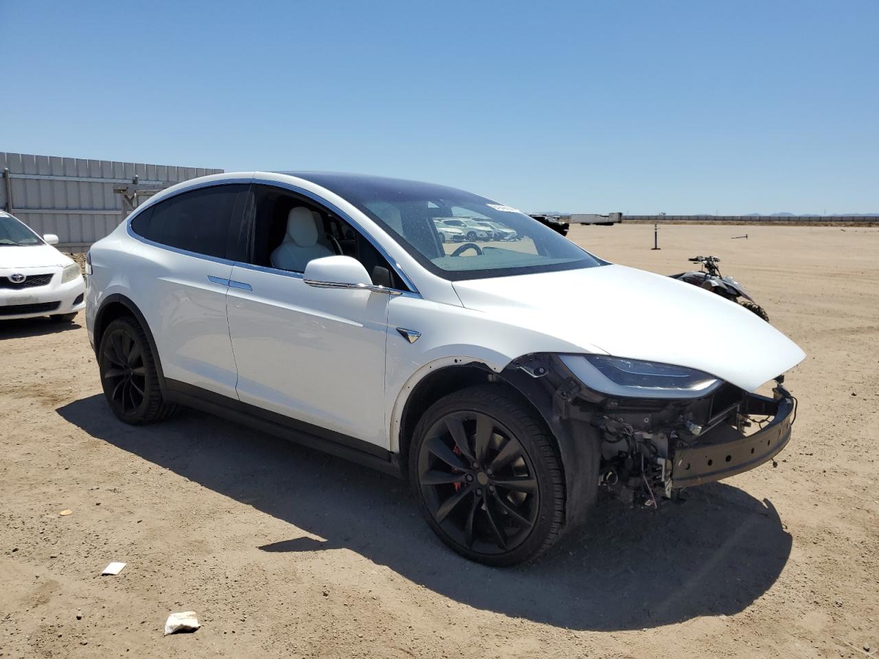 5YJXCBE41JF134192 2018 Tesla Model X