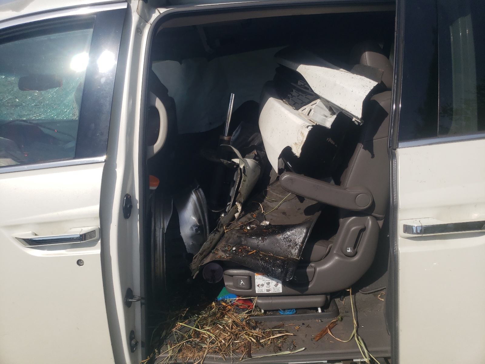 5FNRL5H95CB005215 2012 Honda Odyssey Touring