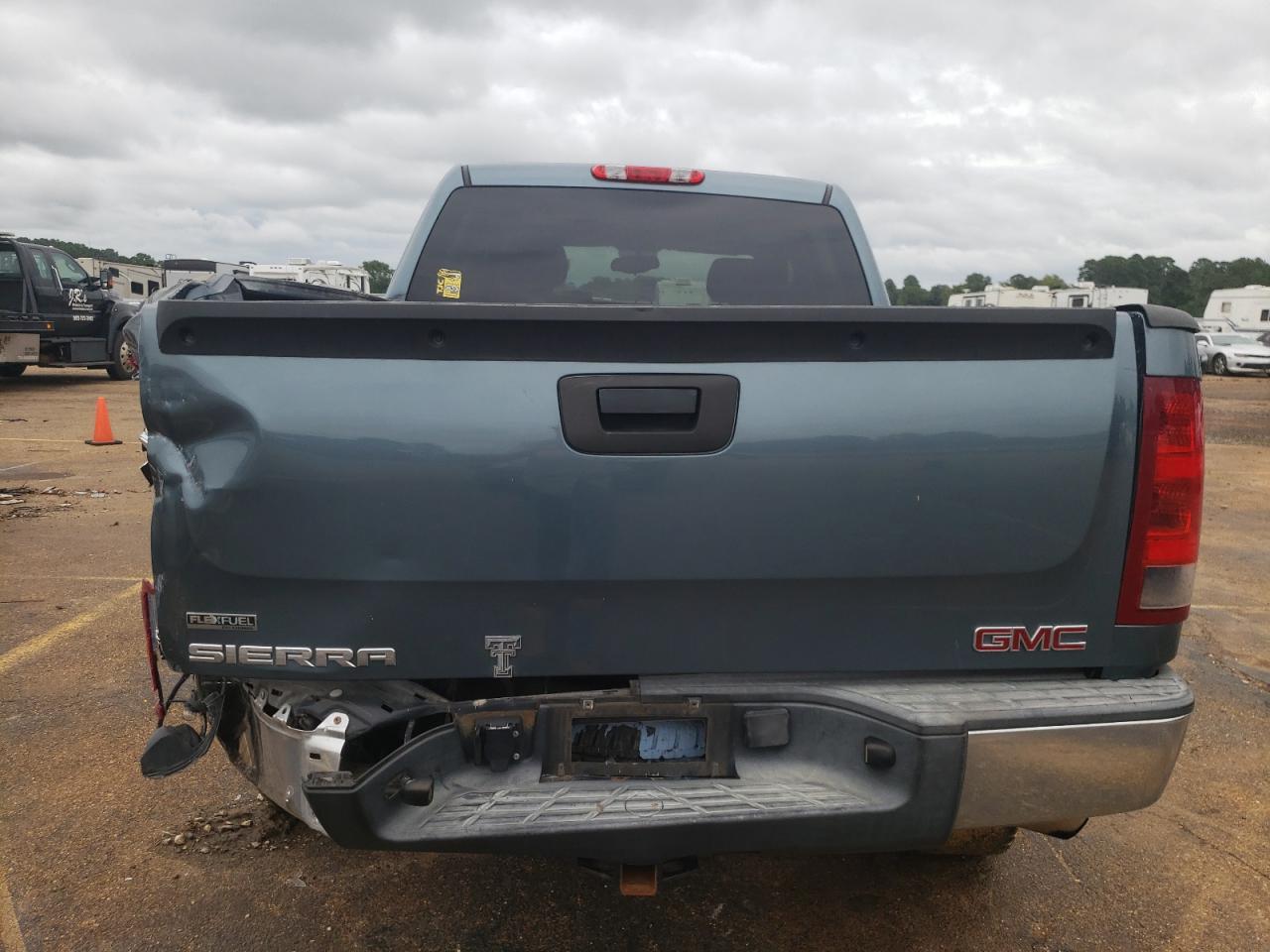 2010 GMC Sierra C1500 Sl VIN: 3GTRCUEA2AG269590 Lot: 64769464