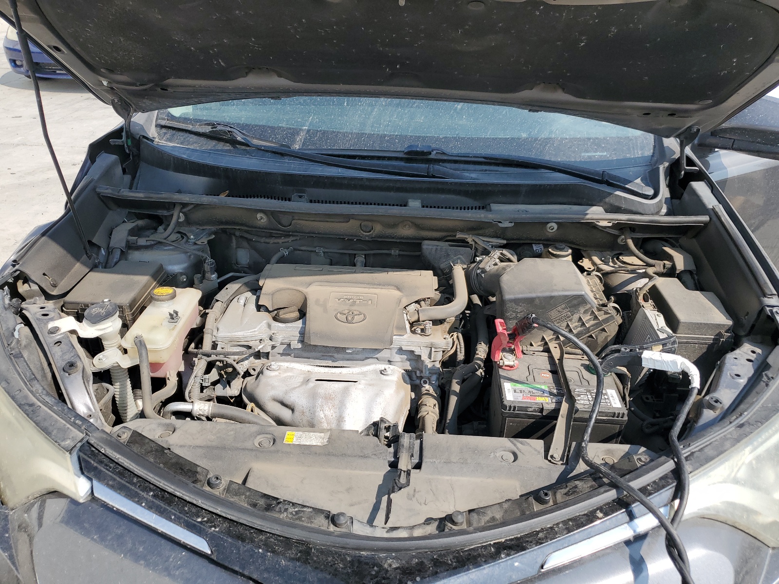 2T3RFREV2GW472883 2016 Toyota Rav4 Xle