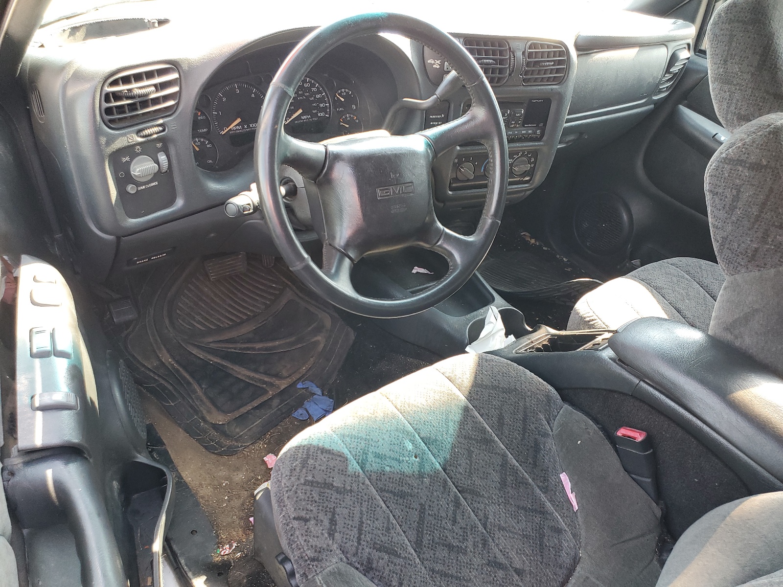 1GTDT19W228110395 2002 GMC Sonoma