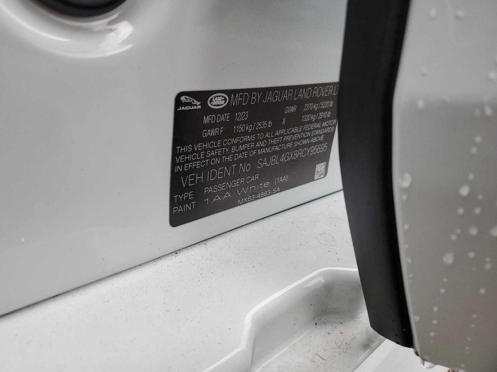 SAJBL4GX8RCY95695 2024 Jaguar Xf R-Dynamic Se