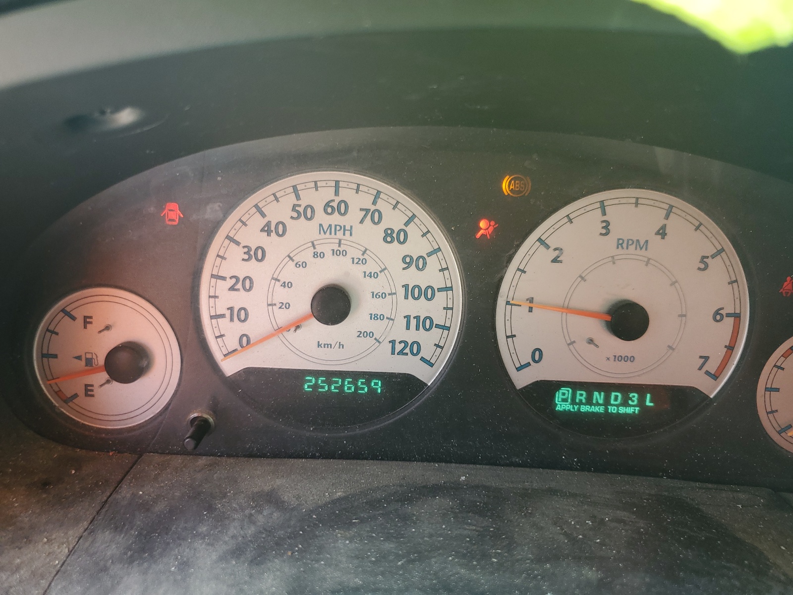 2C4GP44RX5R384926 2005 Chrysler Town & Country Lx