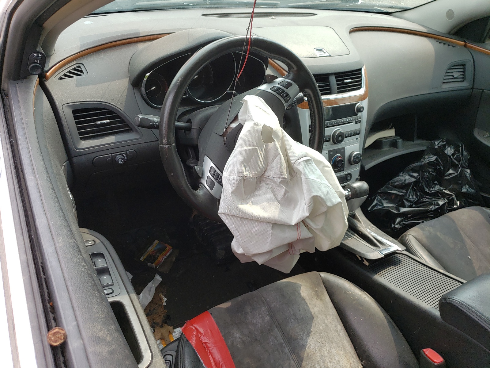 1G1ZJ57B394259184 2009 Chevrolet Malibu 2Lt