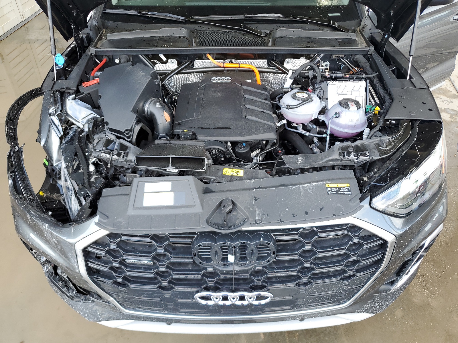 WA1E2AFY2R2072302 2024 Audi Q5 E Premium Plus 55