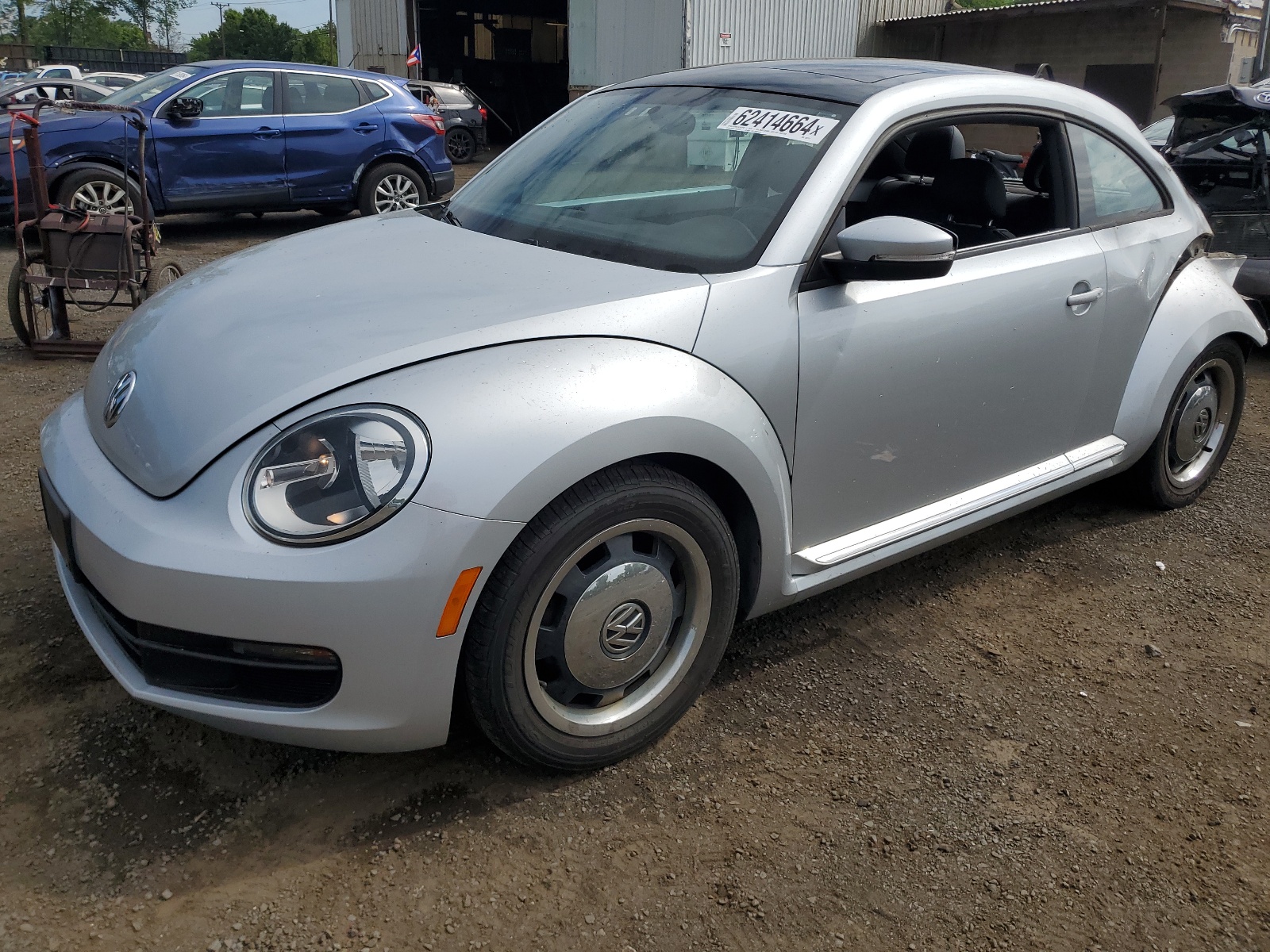 2012 Volkswagen Beetle vin: 3VWJP7AT7CM636771