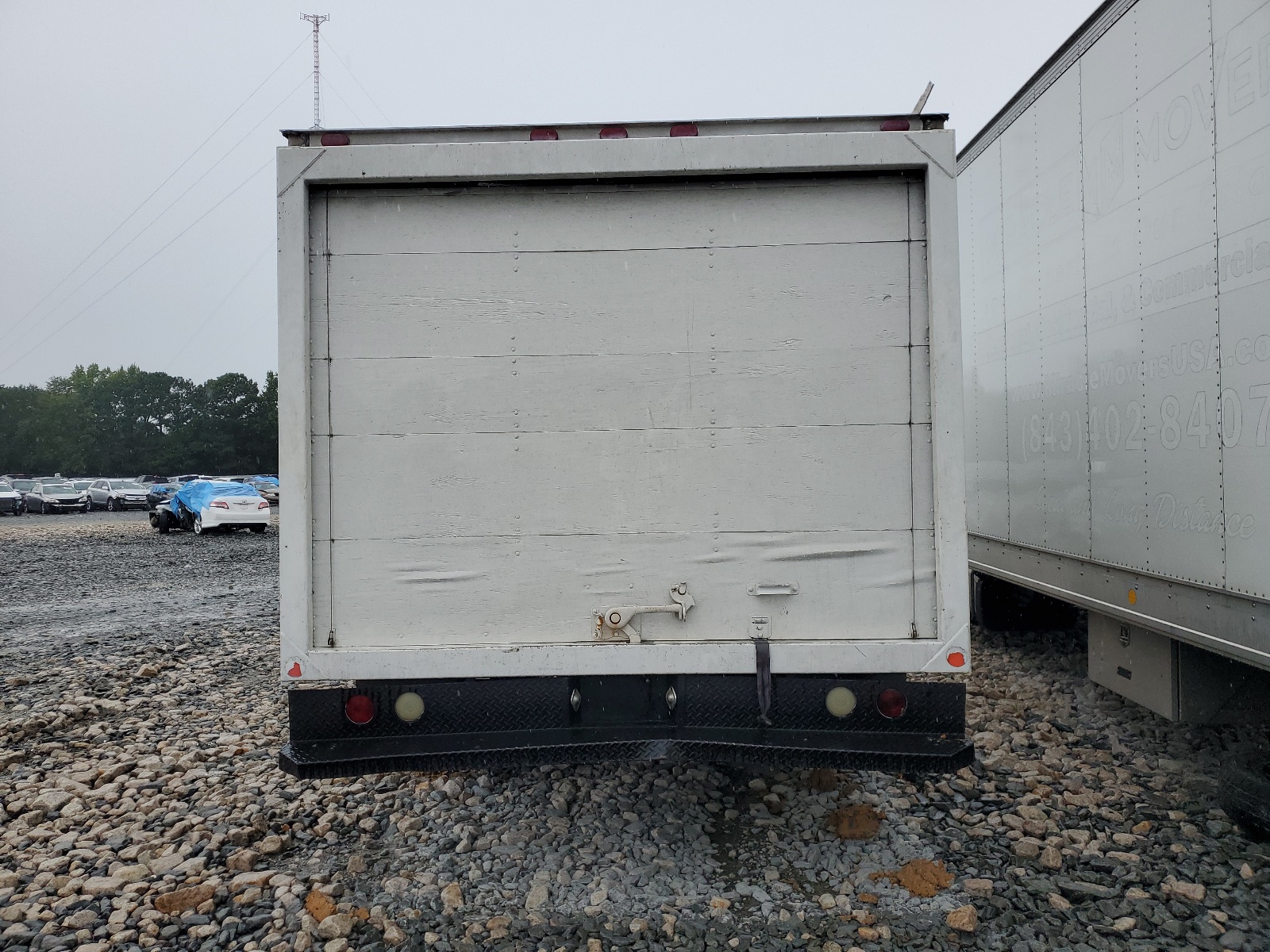 1GBHG31U041213696 2004 Chevrolet Express G3500