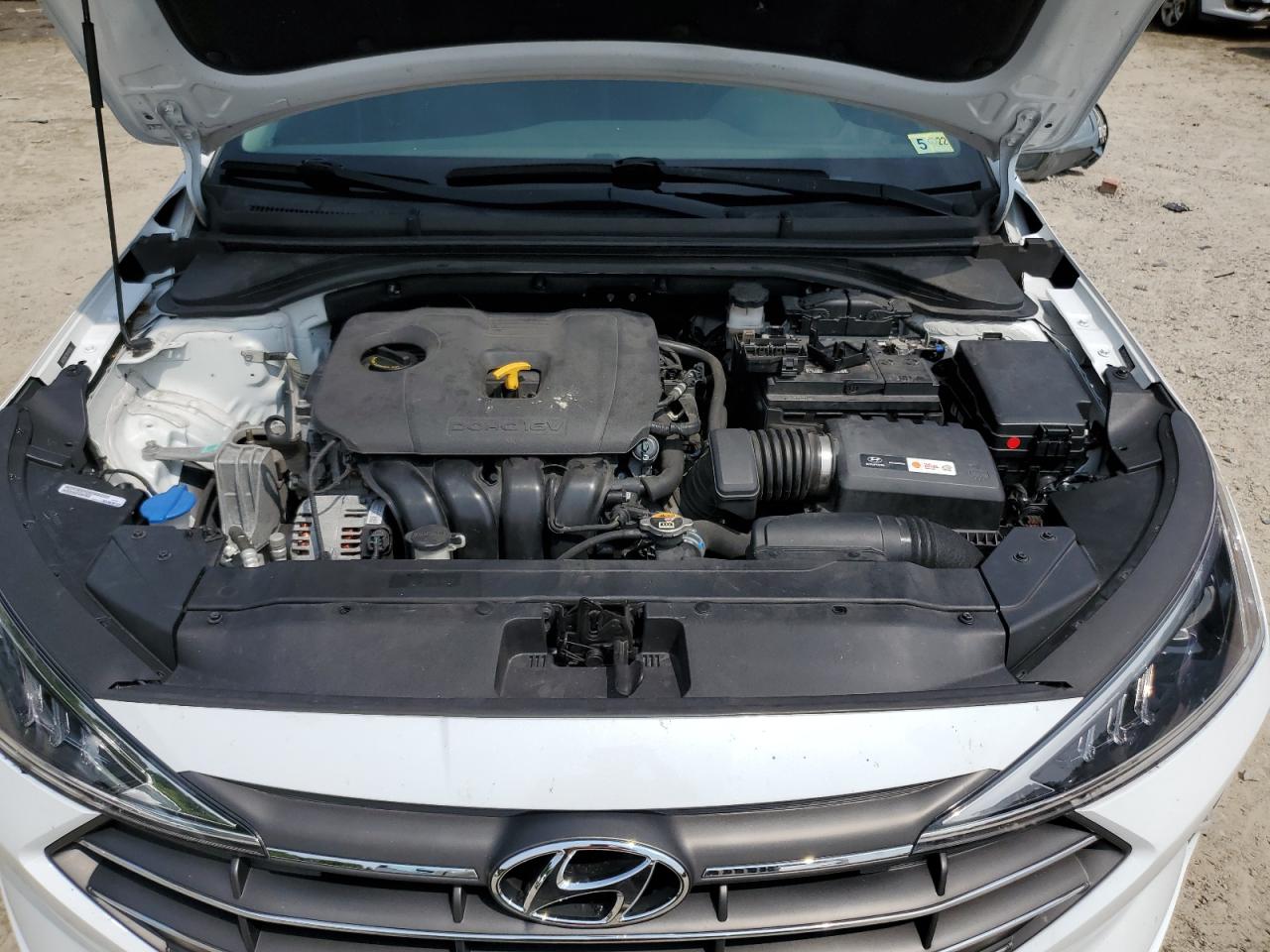 5NPD84LF3KH477061 2019 Hyundai Elantra Sel