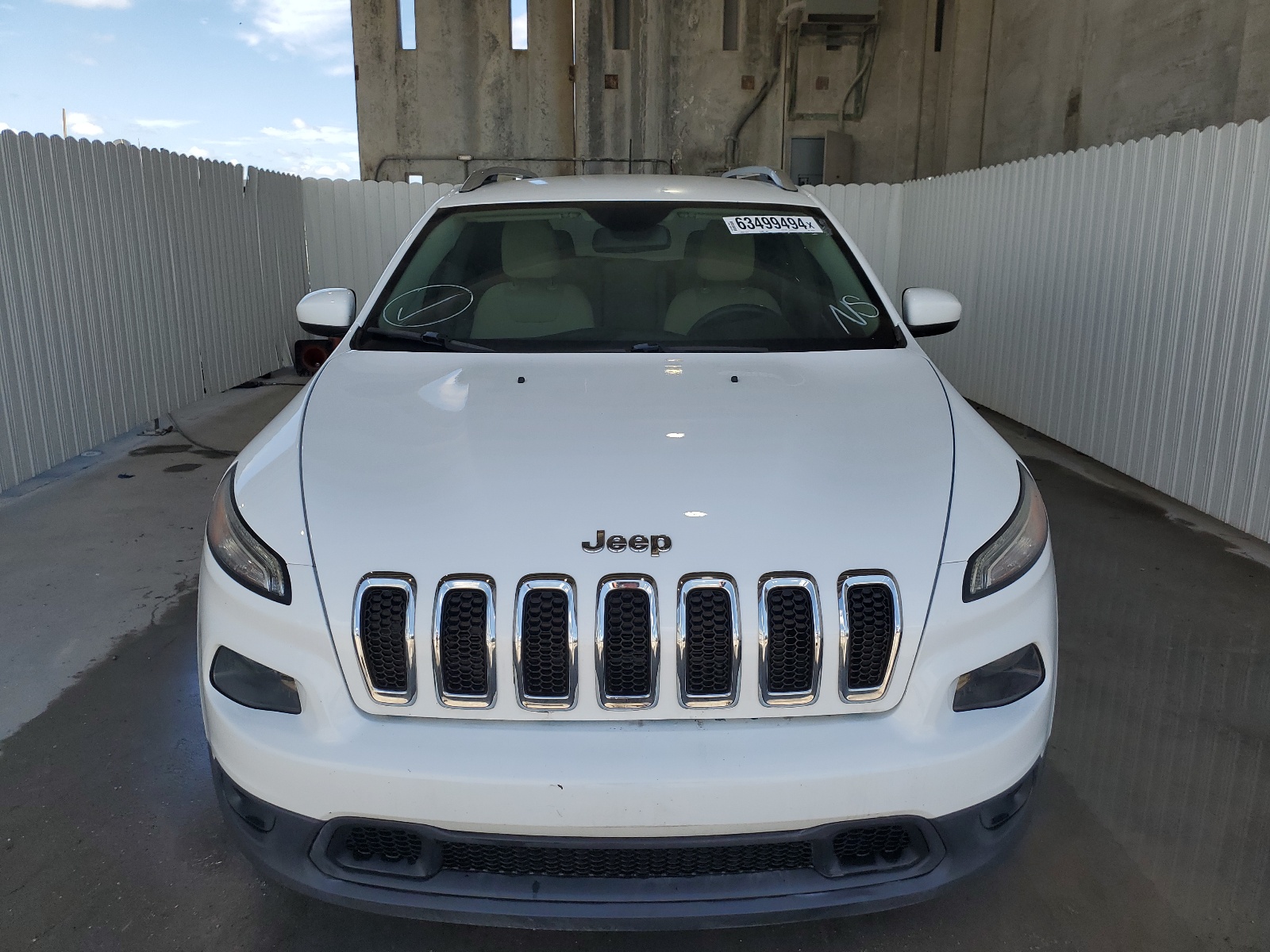 2018 Jeep Cherokee Latitude vin: 1C4PJLCX6JD524737