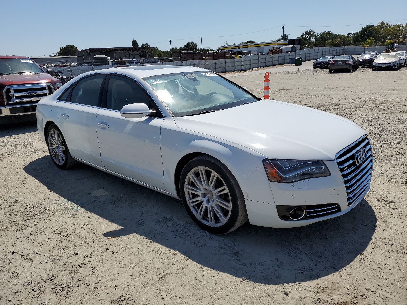 2014 Audi A8 Quattro vin: WAUA2AFD3EN007692