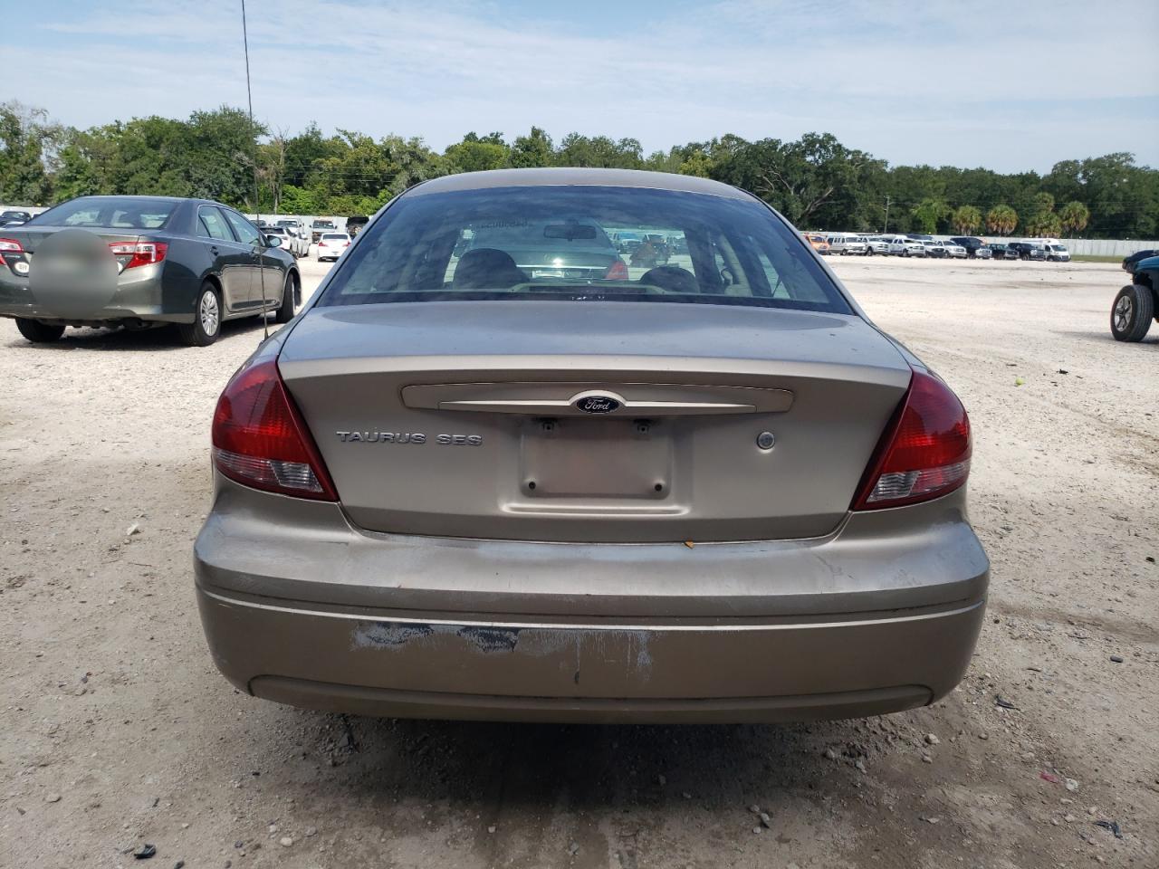 2004 Ford Taurus Ses VIN: 1FAFP55S04G174103 Lot: 64550054