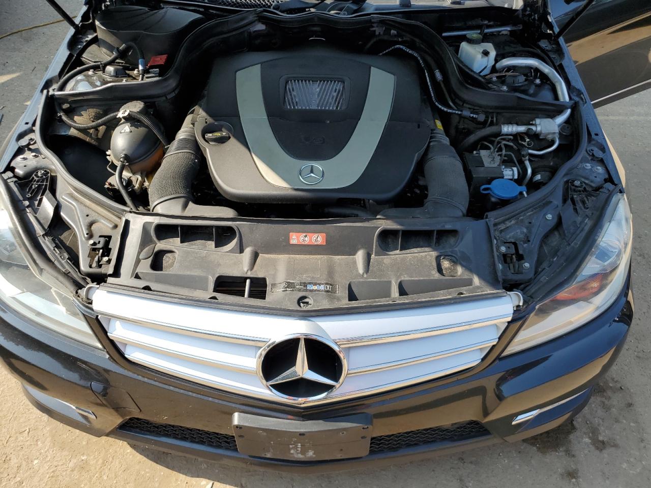 2012 Mercedes-Benz C 300 4Matic VIN: WDDGF8BB7CA623680 Lot: 64721024