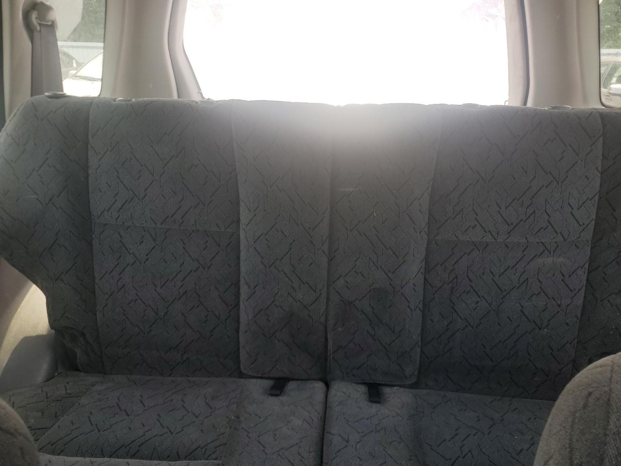 2001 Chevrolet Tracker Lt VIN: 2CNBJ634216947200 Lot: 64944254