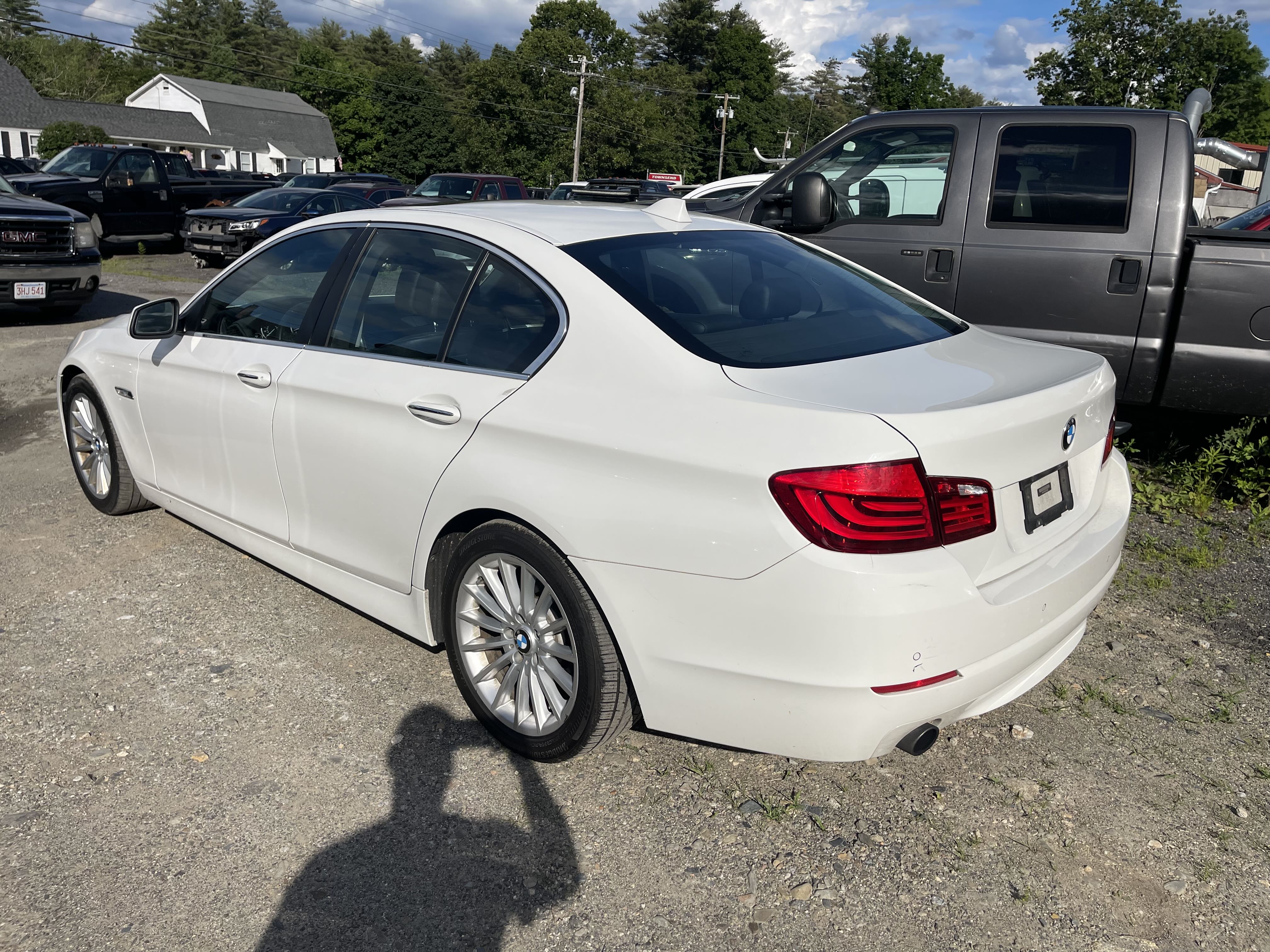 2012 BMW 535 I vin: WBAFR7C59CC811697