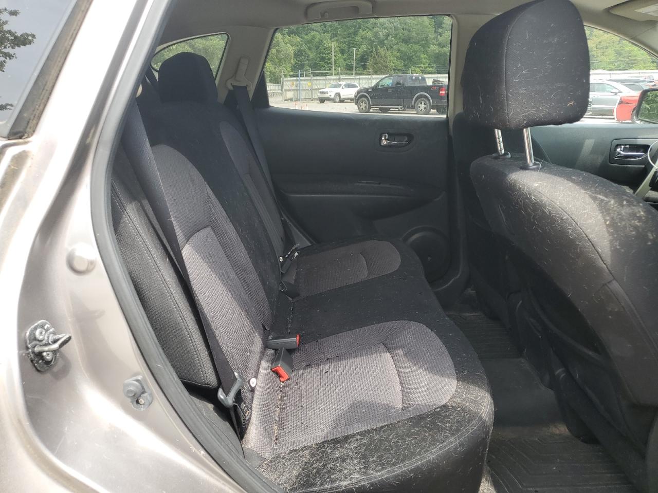 2011 Nissan Rogue S VIN: JN8AS5MV9BW681068 Lot: 64555364