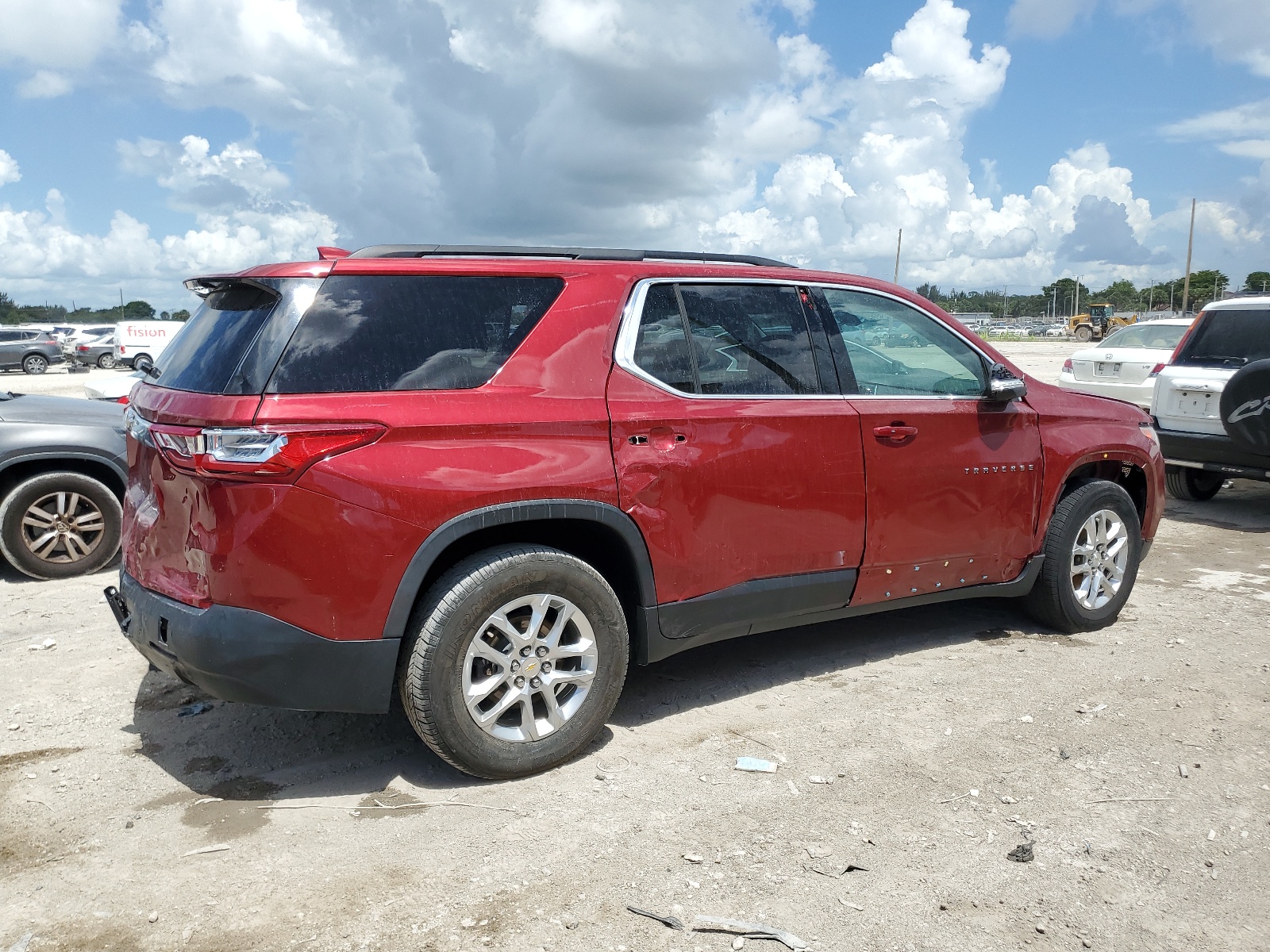 2019 Chevrolet Traverse Lt vin: 1GNERHKW6KJ147195