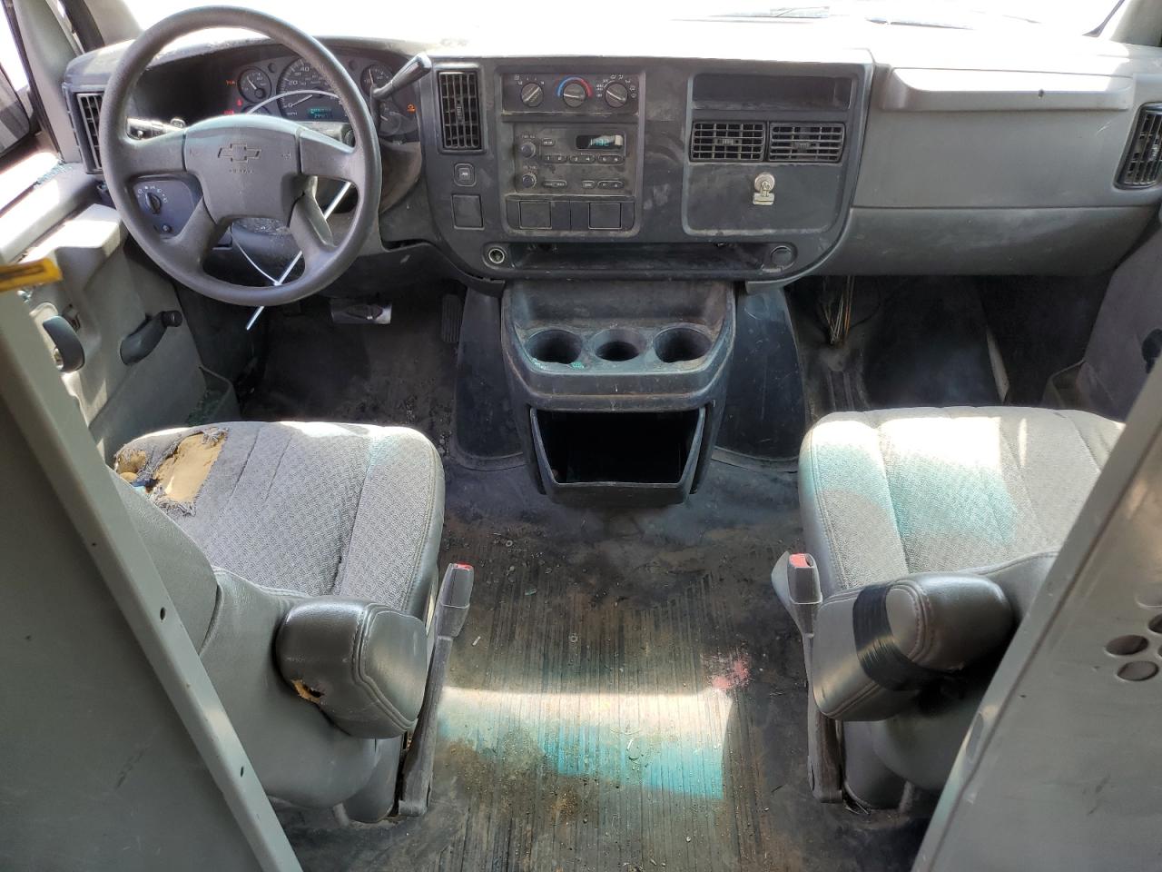 2005 Chevrolet Express G2500 VIN: 1GCGG25V551144414 Lot: 63485344