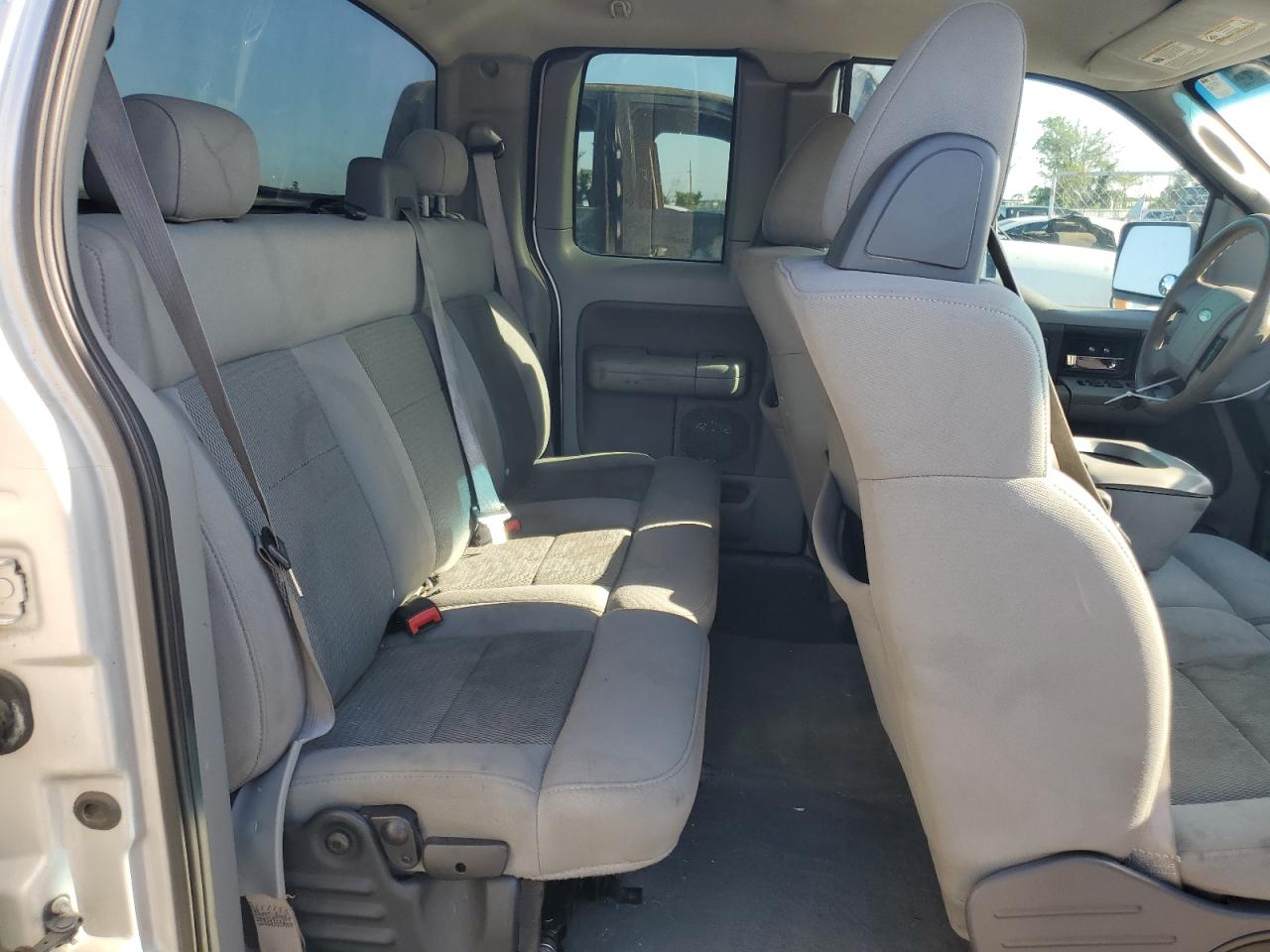 2005 Ford F150 VIN: 1FTRX12W45NA00572 Lot: 65043824