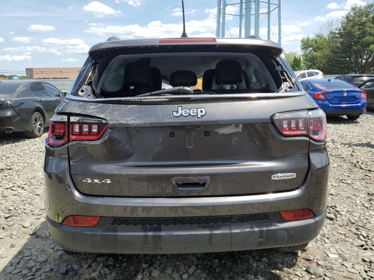 2019 Jeep Compass Latitude VIN: 3C4NJDBB1KT630740 Lot: 61474114