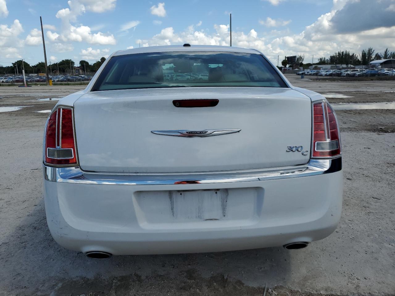 2014 Chrysler 300C VIN: 2C3CCAEG0EH345813 Lot: 65165334