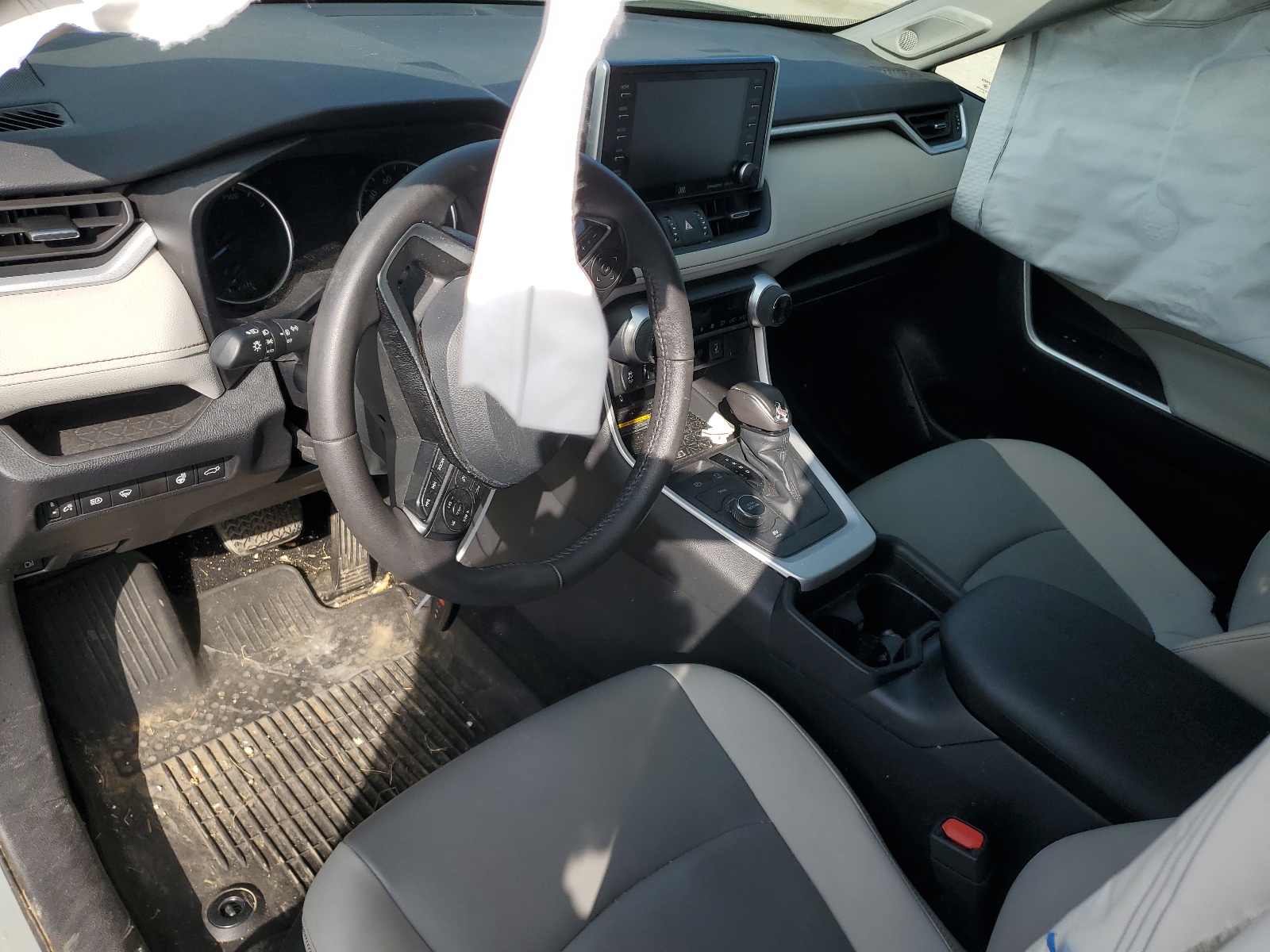 2T3B6RFV2MW017351 2021 Toyota Rav4 Xle Premium